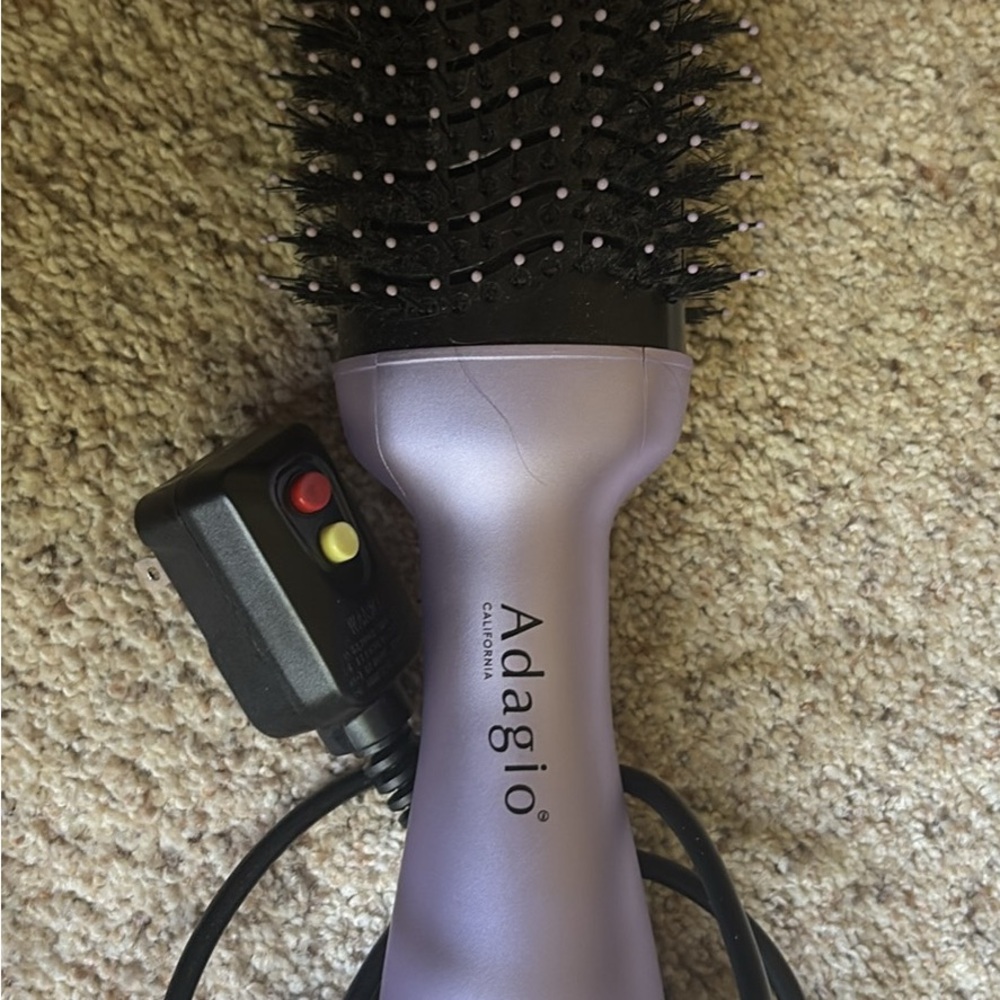 Adagio Lavender Hair Dryer Brush